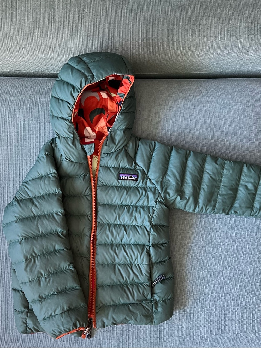PATAGONIA BABY REVERSIBLE DOWN SWEATER HOODED JACKET